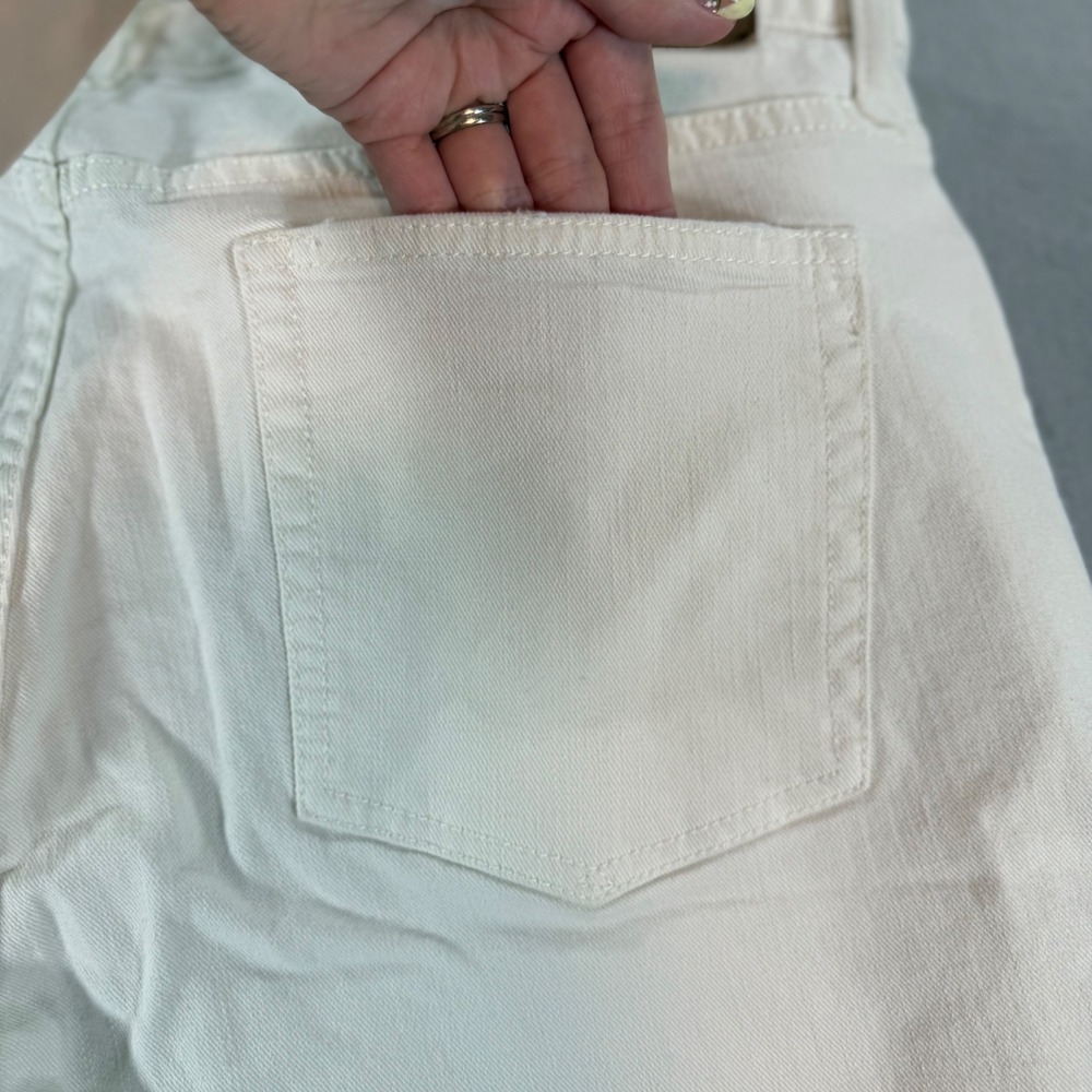 GAP 1969 Denim Shorts Mens 33 Off White Cream Cuffed Casual Summer - Picture 7 of 11